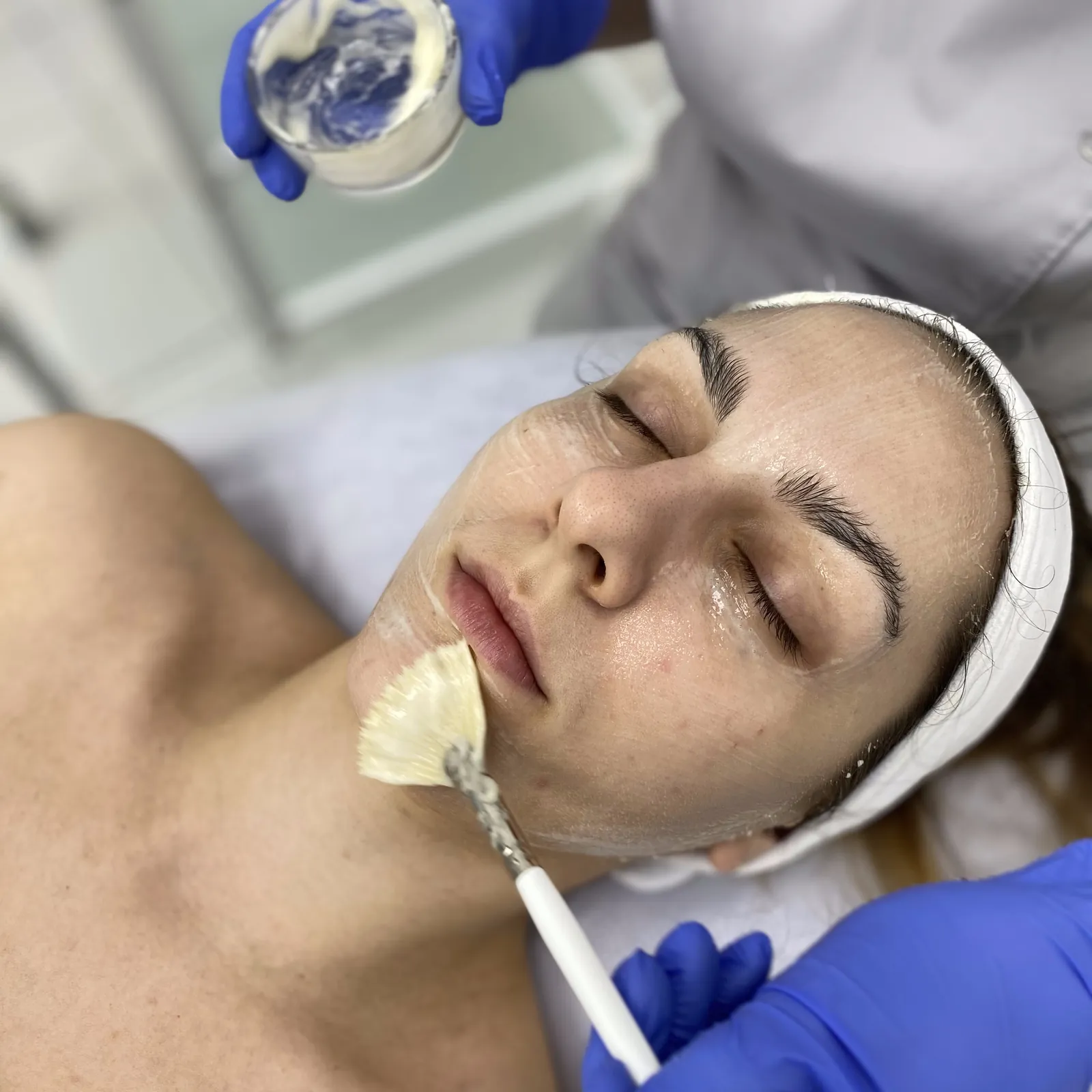 Peeling Vitamin C DermaQuest™ — peeling z witaminą C — Velvet Skin Clinic Warszawa